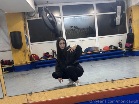 monicawolf
