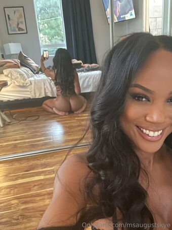 msaugustskye Nackt Leaks OnlyFans Foto 61
