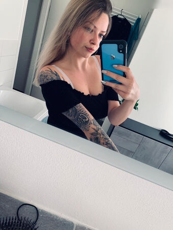 mxriee.065 Nackt Leaks OnlyFans Foto 9