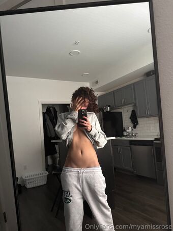 myamissrose Nackt Leaks OnlyFans Foto 2