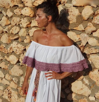 Nazan Eckes