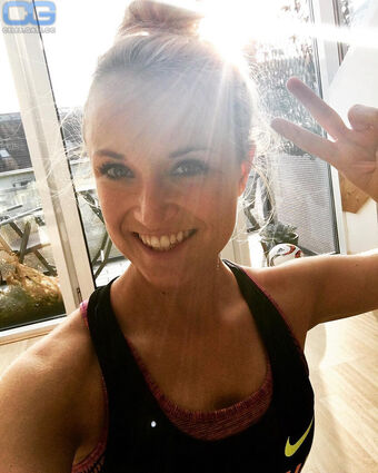 Nele Schenker Nackt Leaks OnlyFans Foto 39