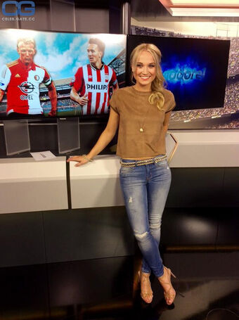 Nele Schenker Nackt Leaks OnlyFans Foto 44