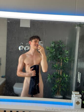 nickbrycex Nackt Leaks OnlyFans Foto 35