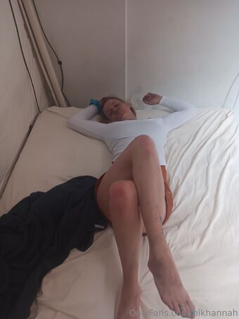 nikhannah Nackt Leaks OnlyFans Foto 12
