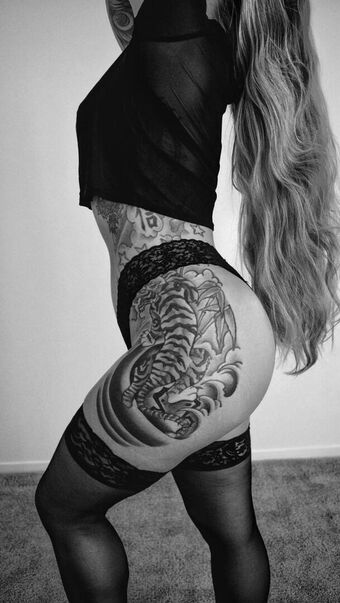 Ninjamrn Nackt Leaks OnlyFans Foto 6
