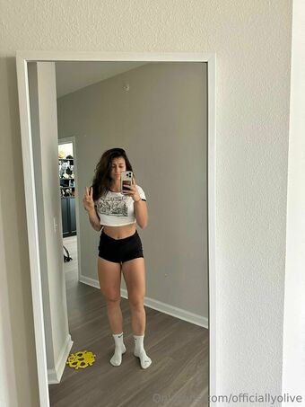 Officiallyolive Nackt Leaks OnlyFans Foto 10