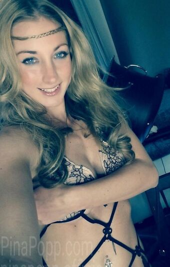pinapopp Nackt Leaks OnlyFans Foto 12
