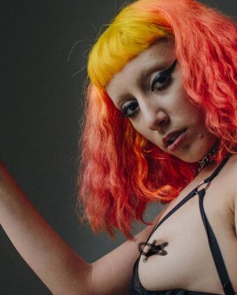 Putas Punk Nackt Leaks OnlyFans Foto 1