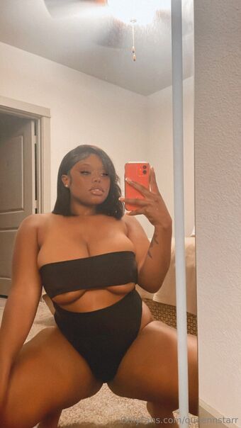 queennstarr Nackt Leaks OnlyFans Foto 1
