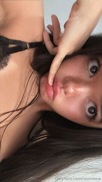 rainmeow Nackt Leaks OnlyFans Foto 2