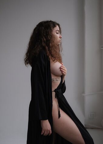 Ripavika Nackt Leaks OnlyFans Foto 3