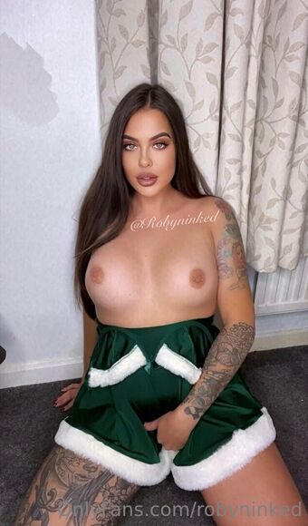 robyninked Nackt Leaks OnlyFans Foto 9