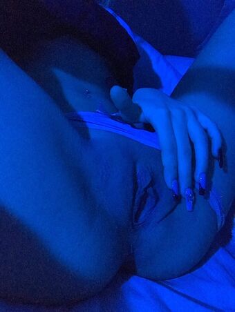 Rochiii222 Nackt Leaks OnlyFans Foto 16
