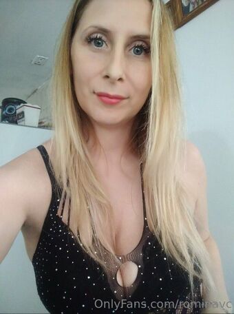 Rominavc Nackt Leaks OnlyFans Foto 19