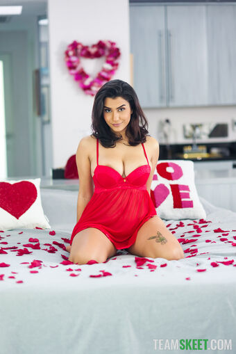Roxie Sinner