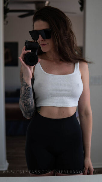 rubyluxxofficial Nackt Leaks OnlyFans Foto 18