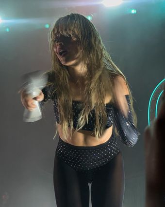 Sabrina-carpenter