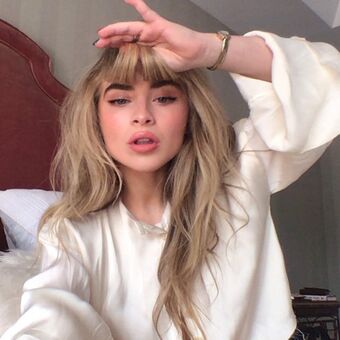 Sabrina-carpenter