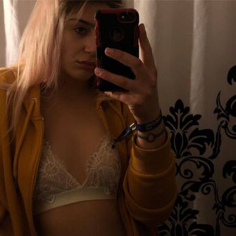 Saskia0 Nackt Leaks OnlyFans Foto 25