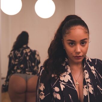 Scarlet.Cas Nackt Leaks OnlyFans Foto 4