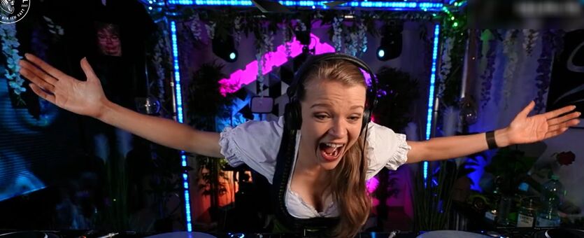 Sintica Nackt Leaks OnlyFans Foto 51