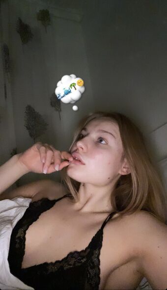 Siri54 Nackt Leaks OnlyFans Foto 10