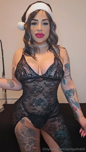 skullgothdoll