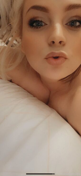skyemoore Nackt Leaks OnlyFans Foto 32