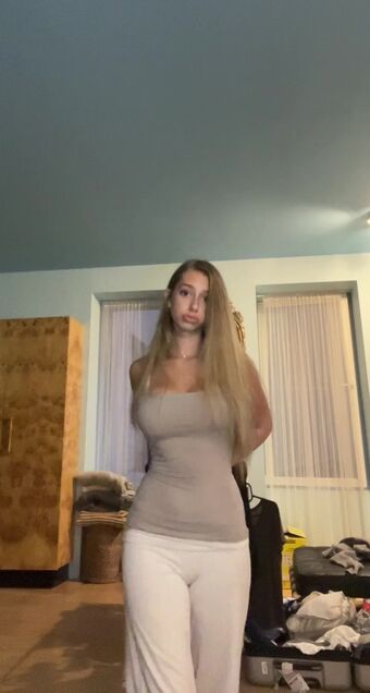 sofyaplotnikova Nackt Leaks OnlyFans Foto 23