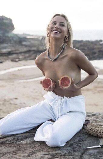 Stephanie Belovukovic