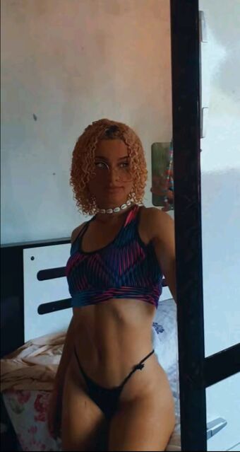 Sthefany Monteiro