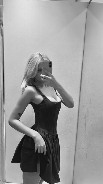 Suniketia Nackt Leaks OnlyFans Foto 3
