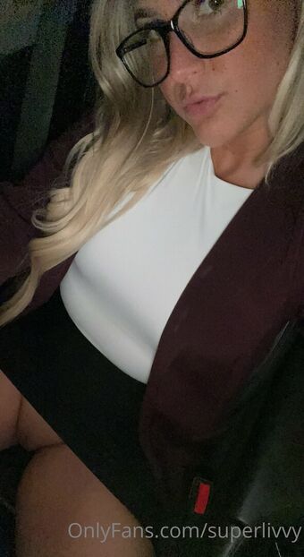 superlivvy Nackt Leaks OnlyFans Foto 15