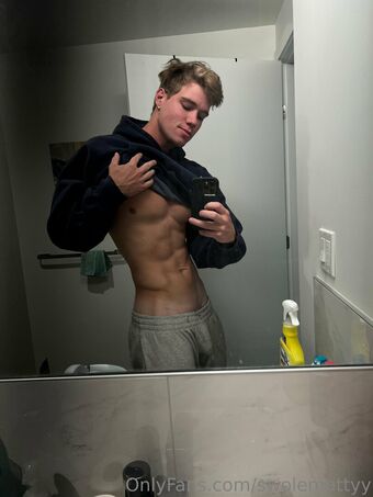 swolemattyy Nackt Leaks OnlyFans Foto 29