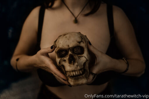 tarathewitch