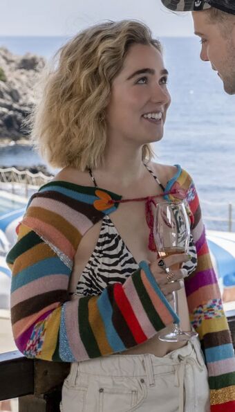 The White Lotus Women