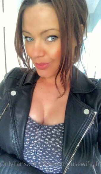 thewethousewife_free