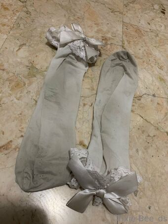 trixiebee_dirtysocks