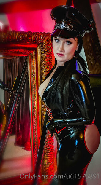 u61575891 Nackt Leaks OnlyFans Foto 28