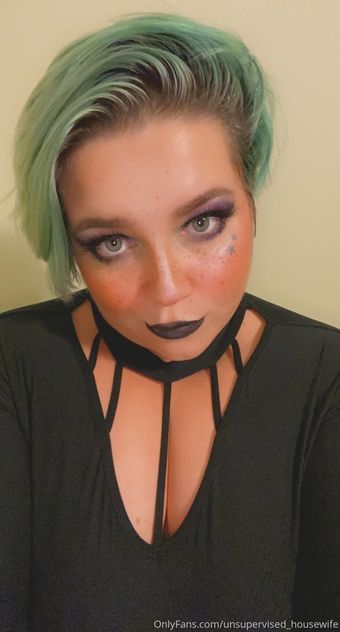 unsupervised_housewife