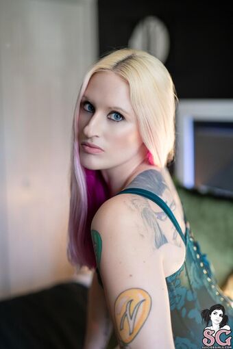 Vatra Nackt Leaks OnlyFans Foto 4