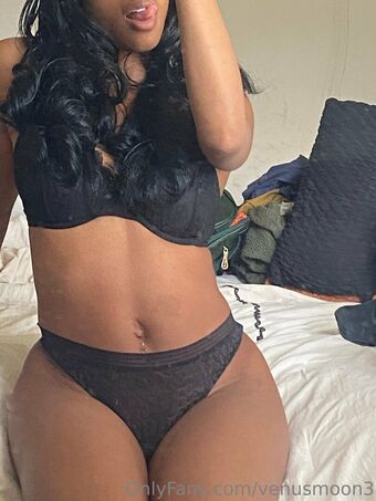 venusmoon3