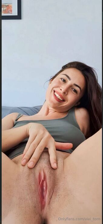 vivi_torn