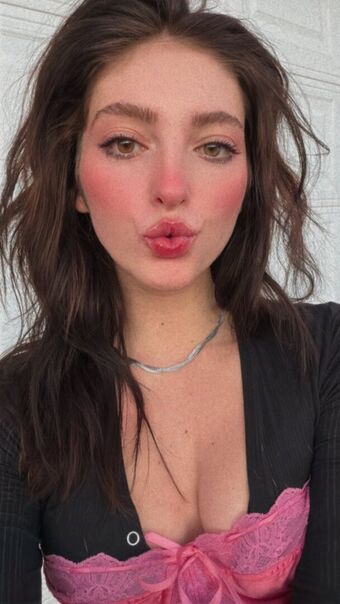 Willow Shields Nackt Leaks OnlyFans Foto 218