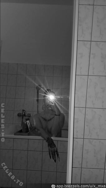 x.mxa.brn Nackt Leaks OnlyFans Foto 14