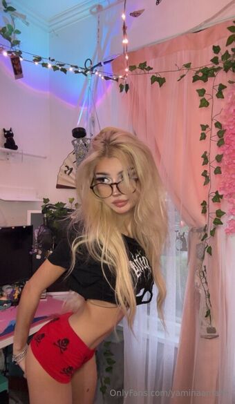 Yaminamarie Nackt Leaks OnlyFans Foto 6