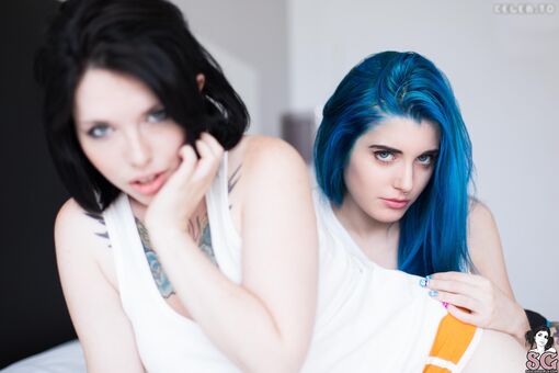 Yuxi - Suicide Girls