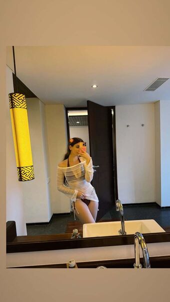 Zeling Nackt Leaks OnlyFans Foto 22