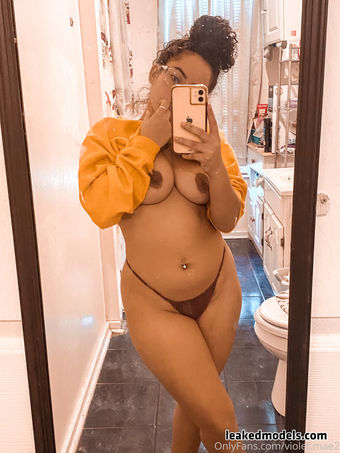 violet mae2